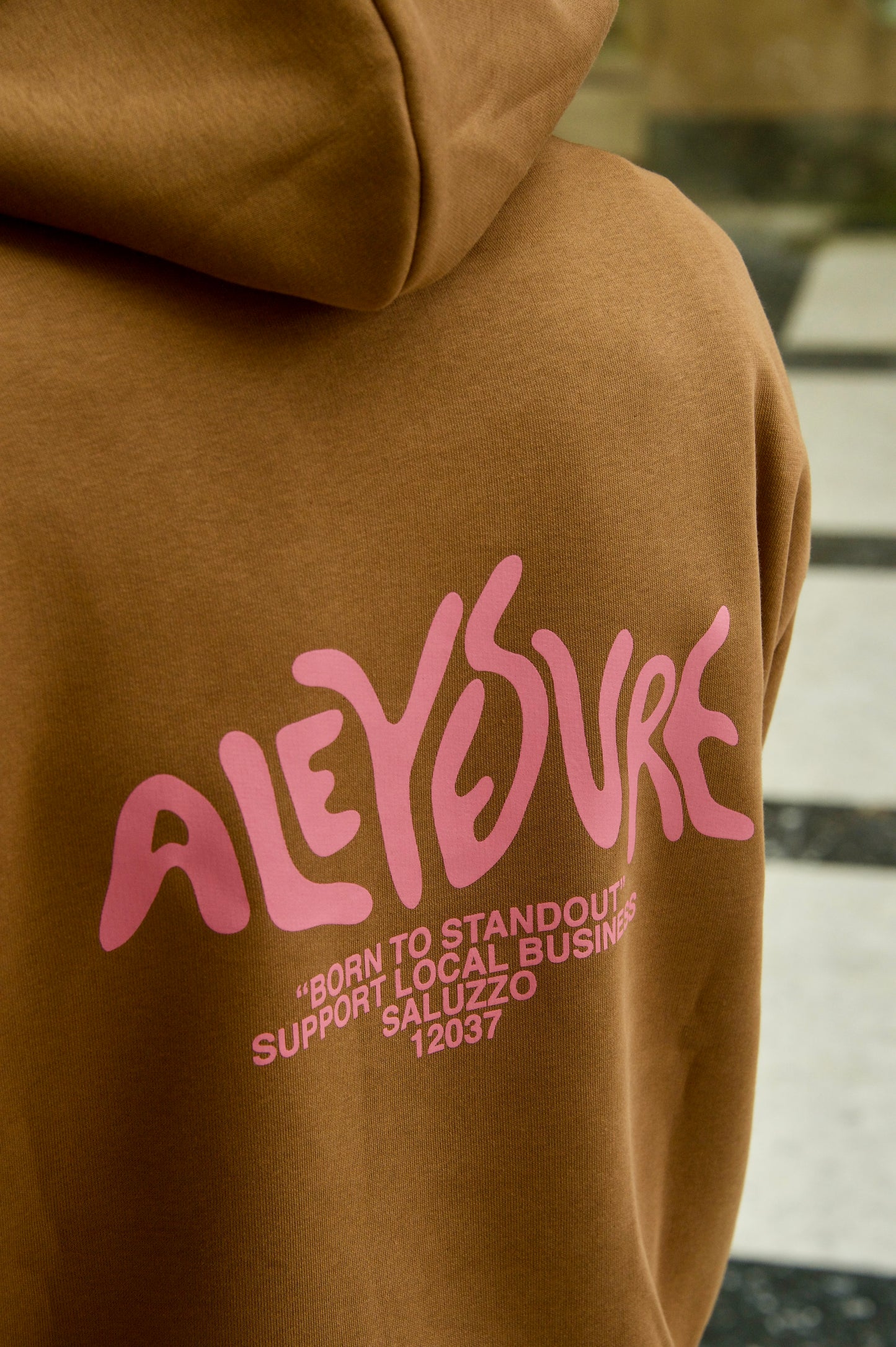 Aleyesure Tobacco Bubble - Oversize Hoodie Support Local Business