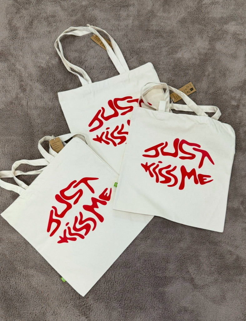 Aleyesure Tote Bag