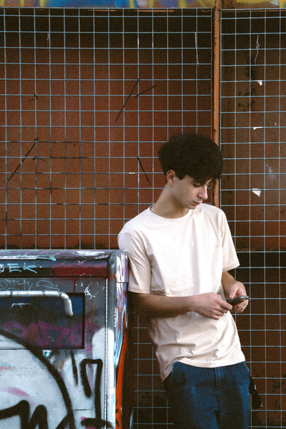 Aleyesure Avory - Basic Logo Tee