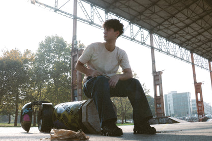 Aleyesure Avory - Basic Logo Tee