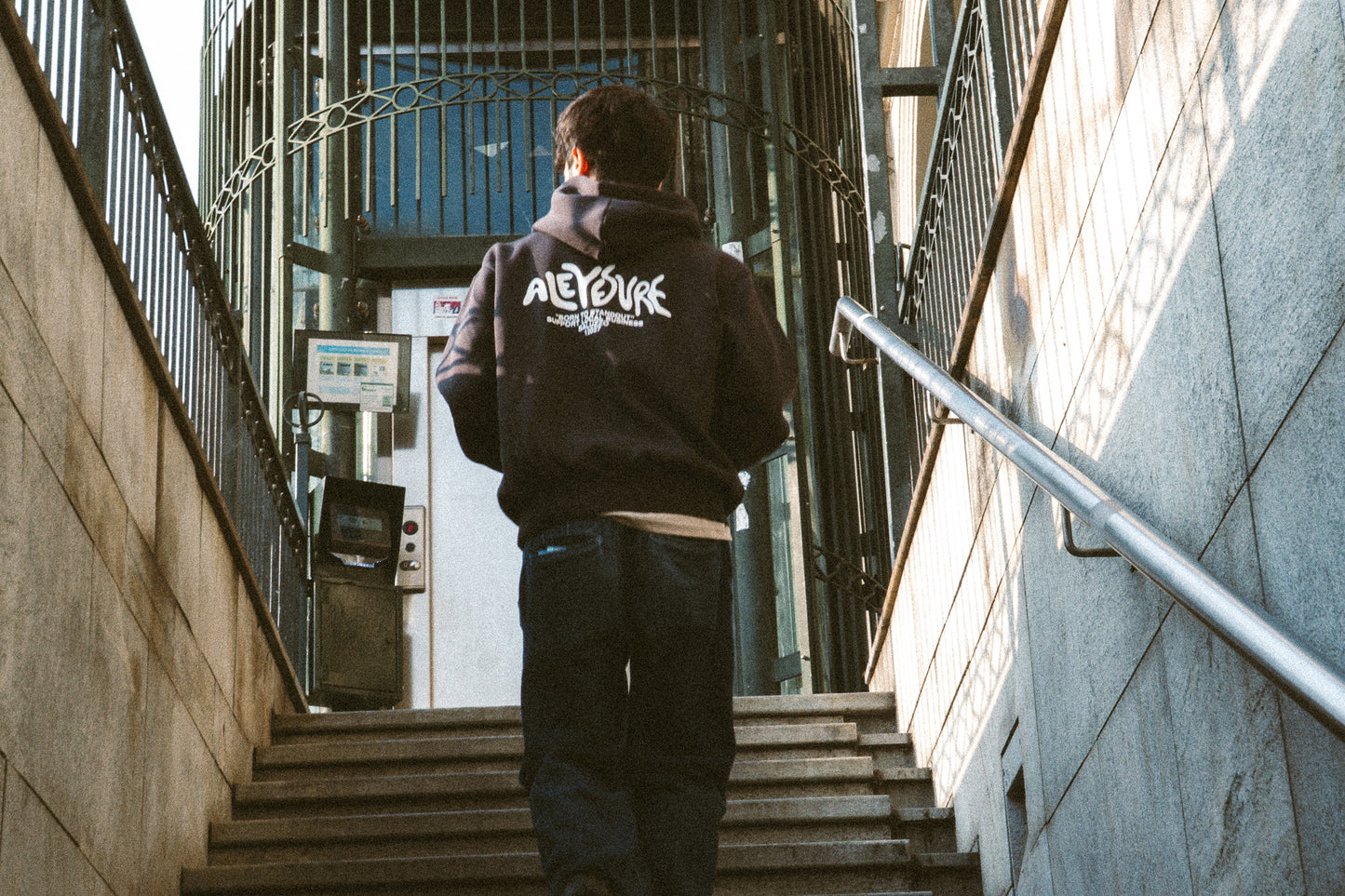 Aleyesure Piombo - Oversize Hoodie Support Local Business