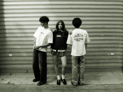 Aleyesure White - Oversize Kiss Me
